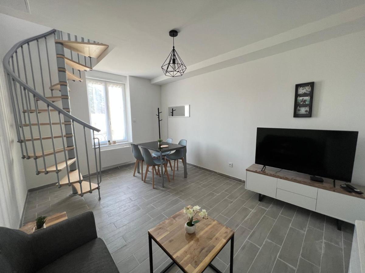 180B - Duplex T2 Tout Confort - Wifi Netflix Le Gond-Pontouvre Extérieur photo