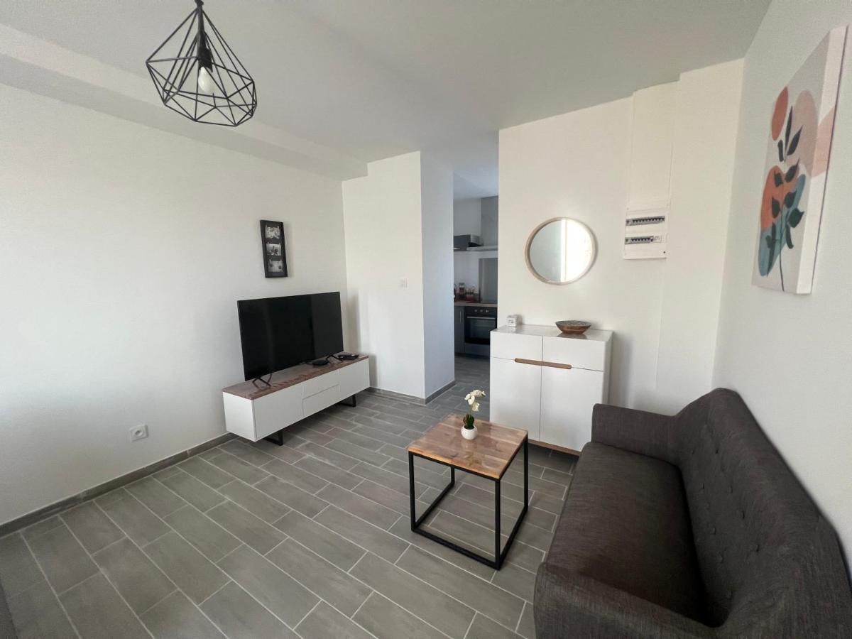 180B - Duplex T2 Tout Confort - Wifi Netflix Le Gond-Pontouvre Extérieur photo